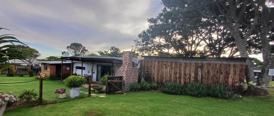 2 Bedroom Property for Sale in Bathurst Eastern Cape